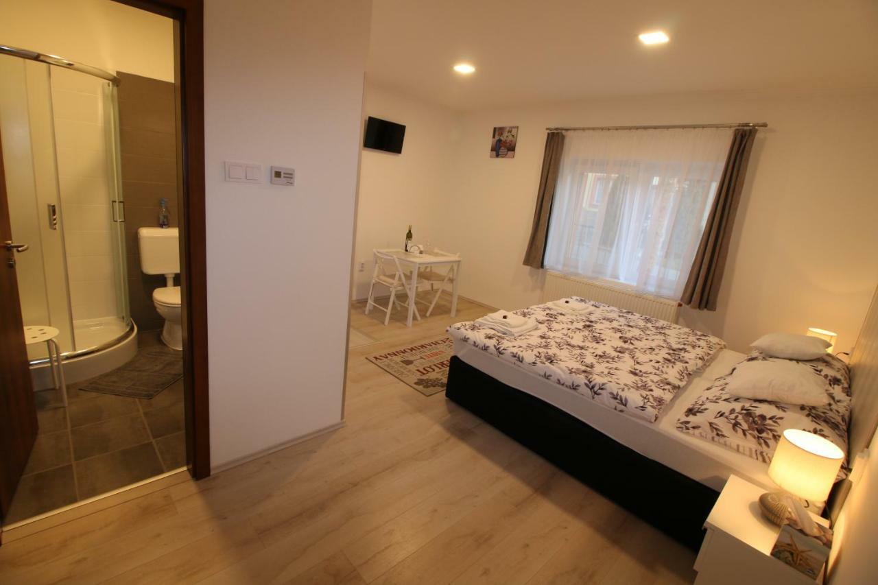 Szent Ivan Apartman เอ็กเกอร์ ภายนอก รูปภาพ