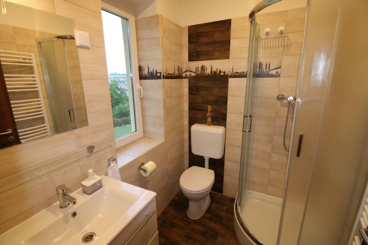 Szent Ivan Apartman เอ็กเกอร์ ภายนอก รูปภาพ