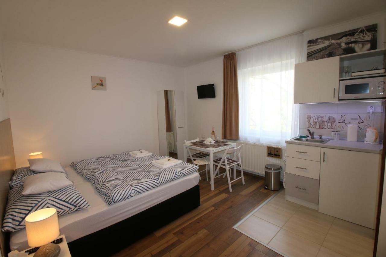 Szent Ivan Apartman เอ็กเกอร์ ภายนอก รูปภาพ